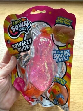 JA-RU Squishy Pink Glitter Duck! Kids Squishy Fidget Toys! NEW!